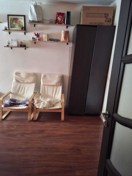 PROPRIETAR vand garsoniera Nerva Traian, Carlova