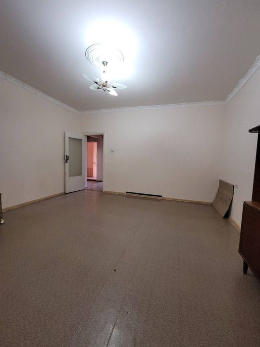 Продаётся 3/6/9 юнусабад-14