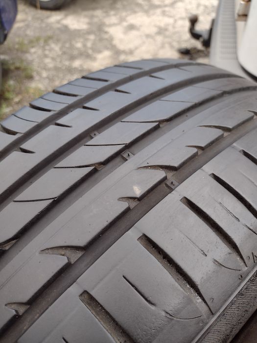 Перфектни 4бр.235/55/19. Hankook dot4716