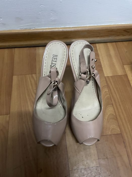 Продам туфли, одевала 1 раз, размер 37 на скрытой платформе