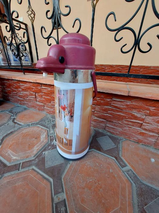 Термос в хорошем состоянии