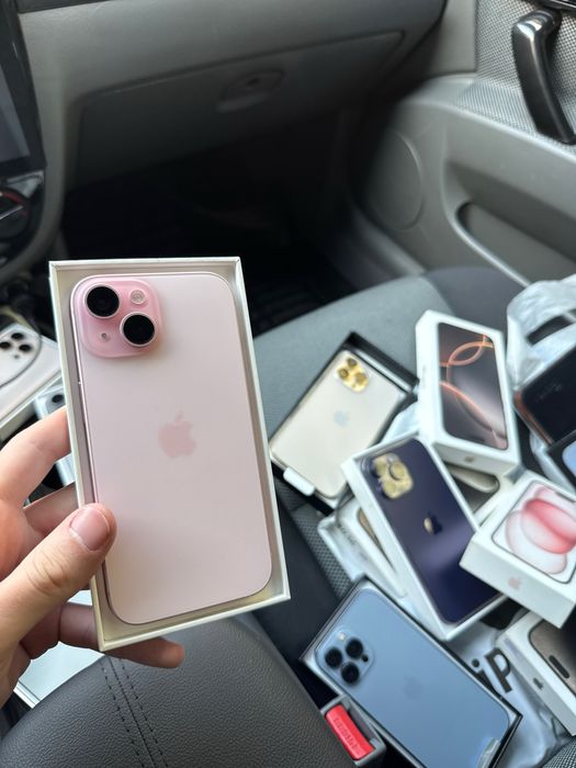 iPhone 15 Pink 128 gb