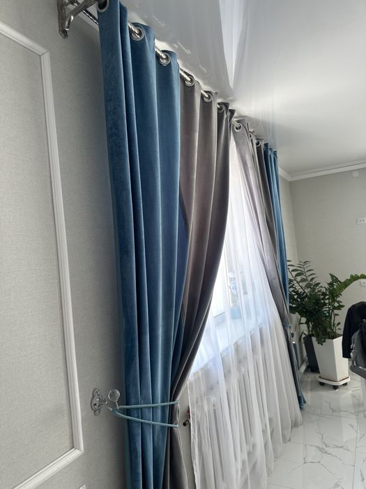 Продам шторы с тюлью и гардинами