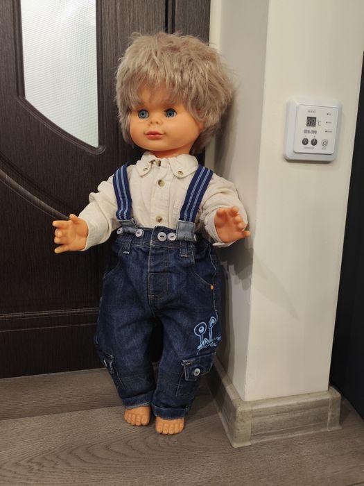 Голяма  кукла  40лв