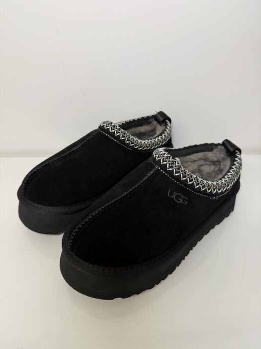 UGG Tazz Black noi