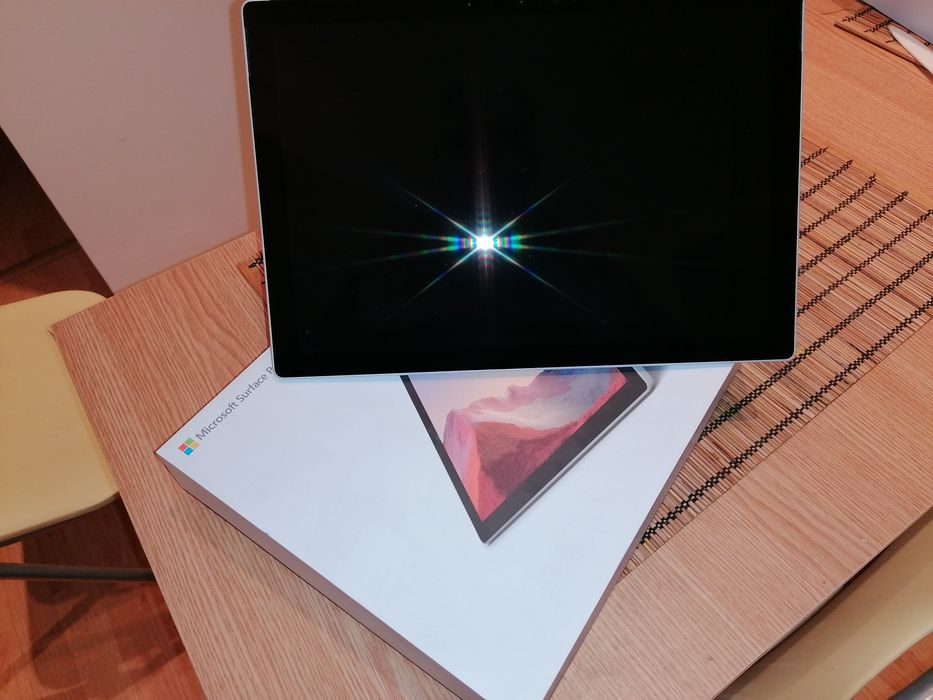 Microsoft Surface Pro7