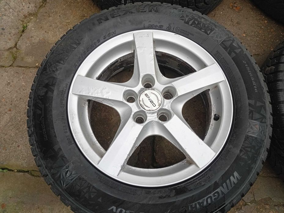 Продавам лети джанти 16-ки 5х112 със зимни гуми Nexen