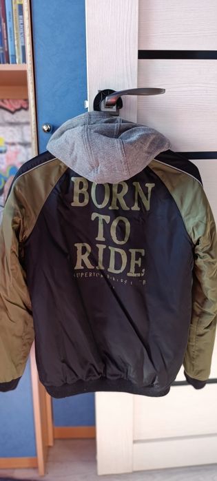 Куртки осень весна