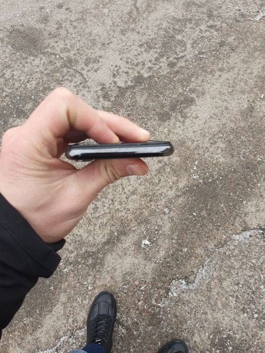 Продам айфон х 50000тг