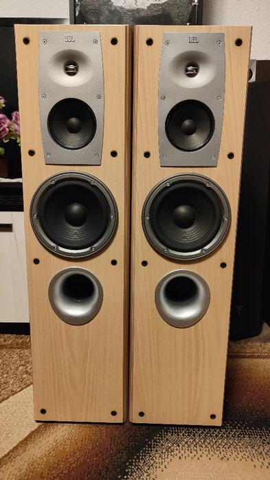 Тонколони JBL BALBOA 30