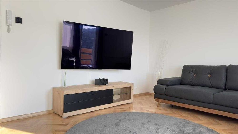 Дава се под наем Двустаен апартамент в Пловдив, Център - 63 кв.м за 357 € - Снимка #6