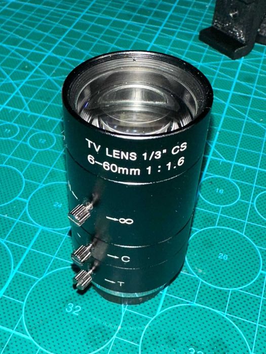 Obiectiv varifocal 6-60mm pentru CS-mount