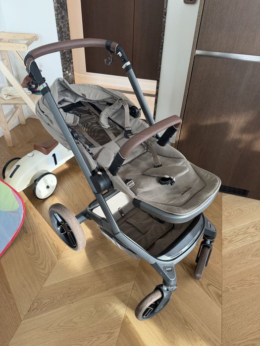 бебешка / детска количка Maxi Cosi Fame - комплект