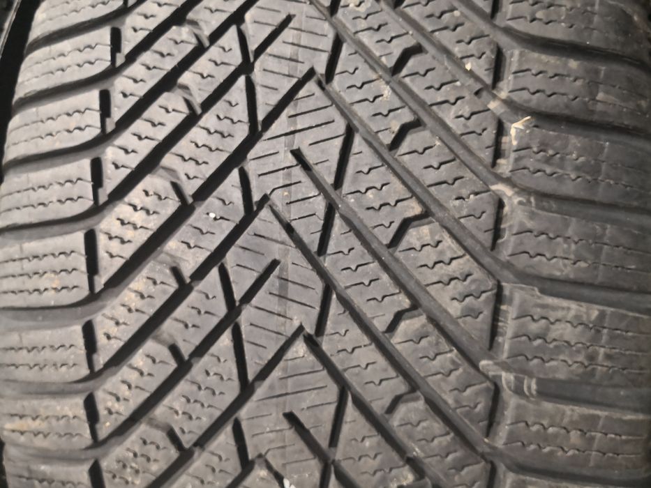 Гуми втора употреба 255 40 21 Pirelli dot 22 4 броя