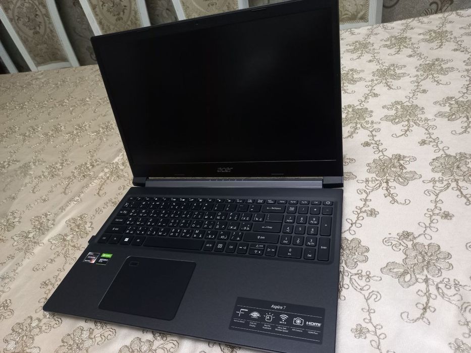 Срочна Acer, Aspire 7 продаю