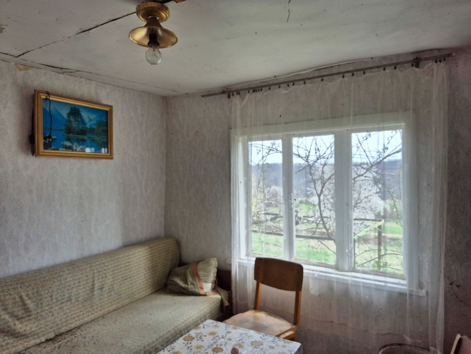 Тухлена къща в село Паничино с 5 стаи