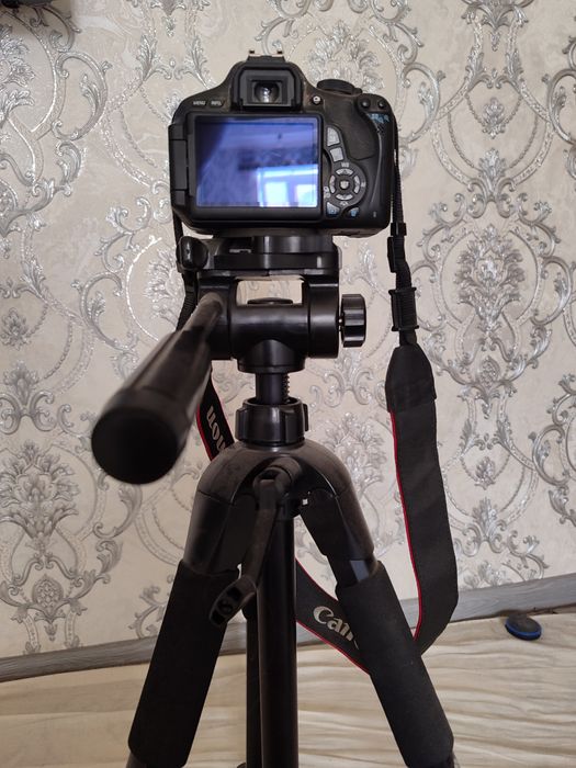 Canon 600 D продаётся