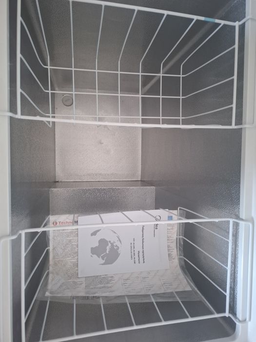 Продаётся морозилка