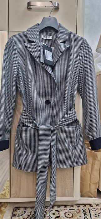 Пиджак новый длинный