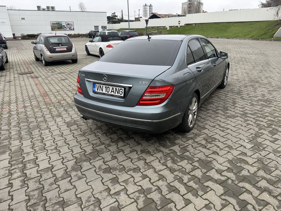 MERCEDES-BENZ C-Class 2012 — imagine 4