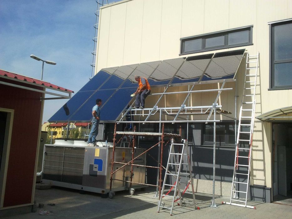 Vand ( cesionez actiuni ) firma distributie panouri solare