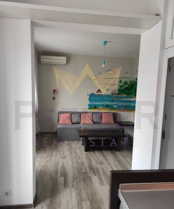 Дава се под наем Двустаен апартамент в Варна, Чайка - 70 кв.м за 459 € - Снимка #2