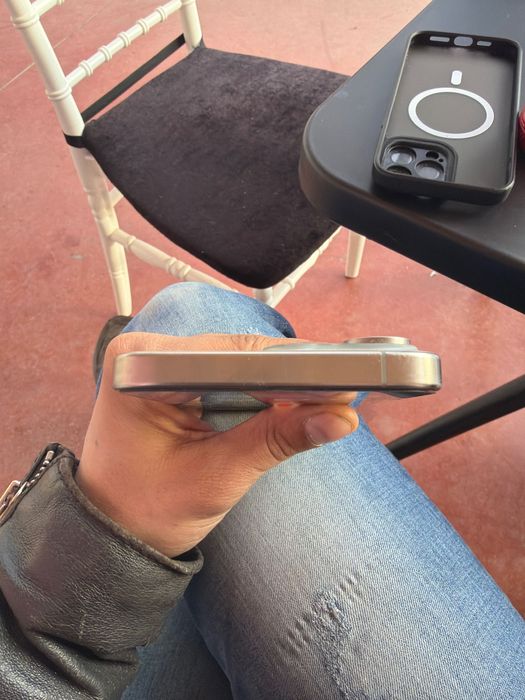 Iphone 15 pro max 512 gb silver