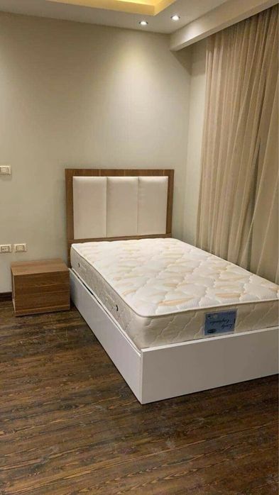 Спалная крават с матрасом для вызрослих и детей