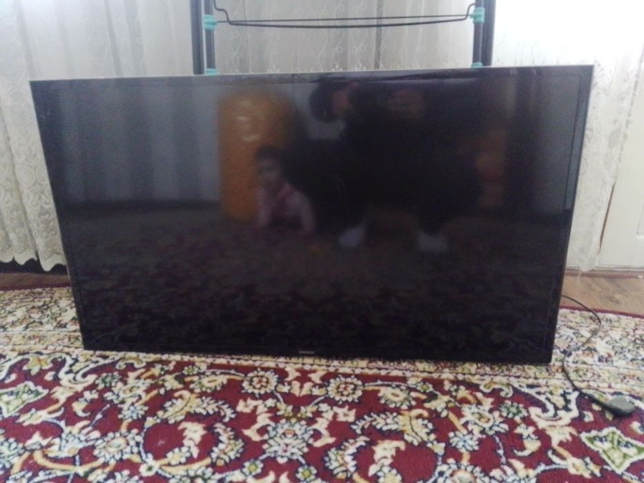 Tilvizir sotlad 40 tali samsung arginal