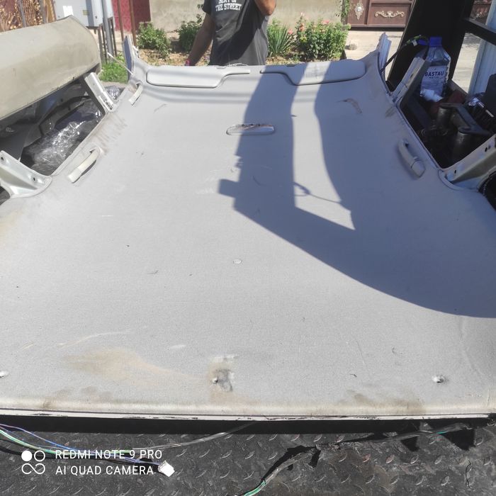 Продам потолок на Мазда 626 птичка универсал