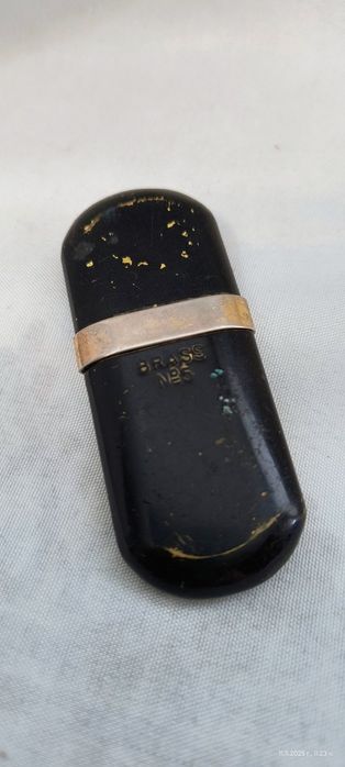 Стара офицерска бензинова запалка