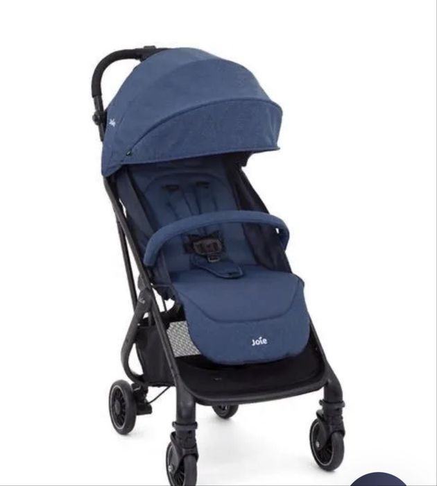 Прогулочная коляска Joie Pact