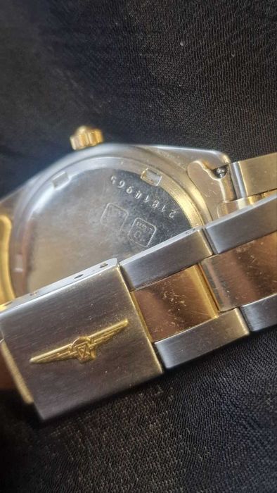 Луксозен Longines Quartz – Масивно Злато и Стомана (14K/585)