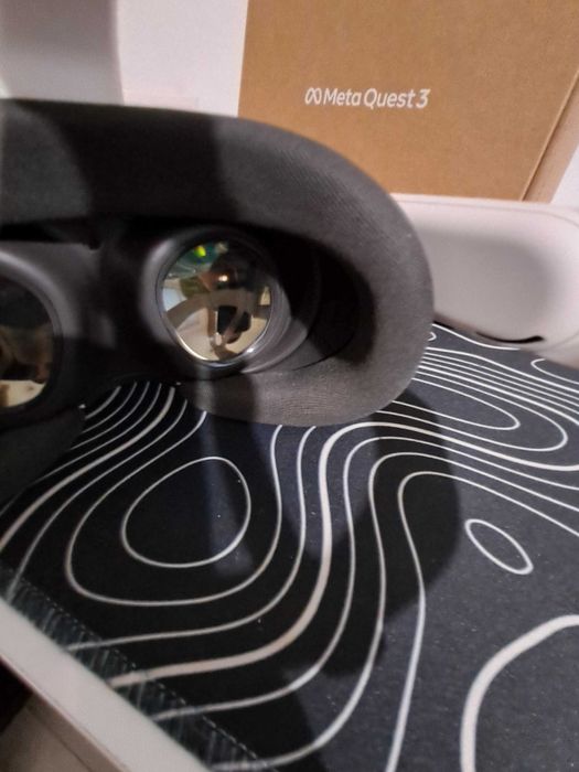 VR очила Meta Quest 3