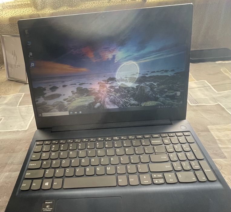 Laptop lenovo ideal pad 3