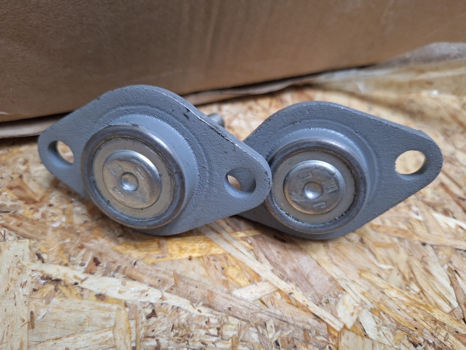 Продам шаровые опоры ваз