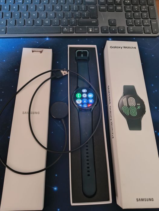 Samsung Galaxy Watch 4