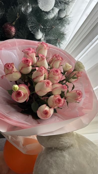 Цветы  15 шт свежие