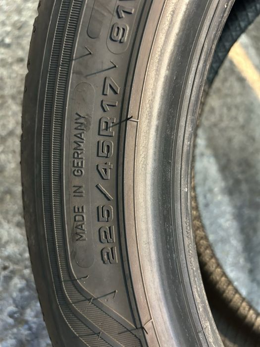 Гуми 225/45/17 GOOD YEAR Eagle F1
