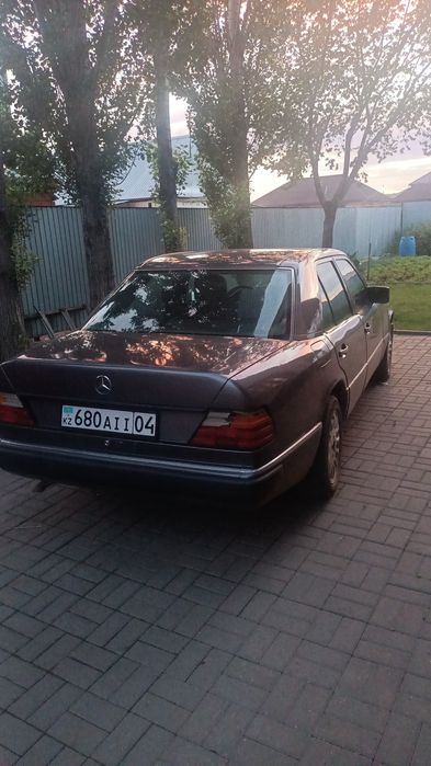 Мерседес 124 сатылады