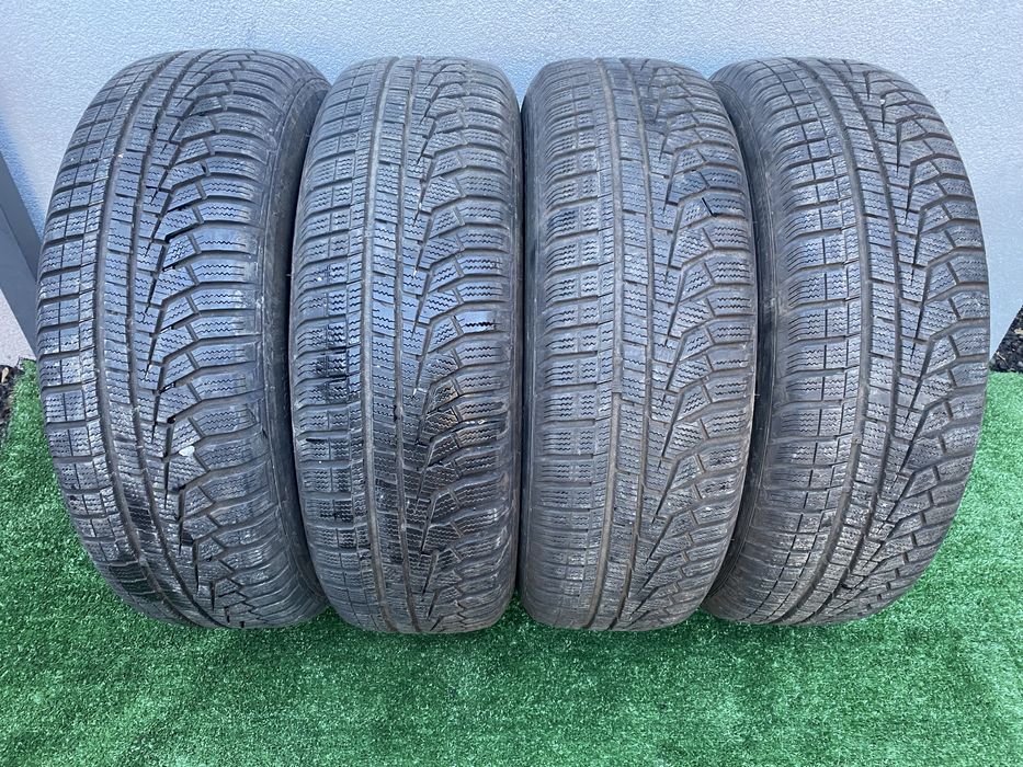 Set 4 anvelope Iarnă Hankook Winter I’Cept Evo 2 SUV 215 70 R16 100T
