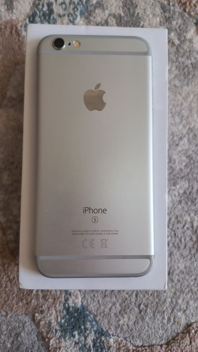 Продам Айфон 6 S