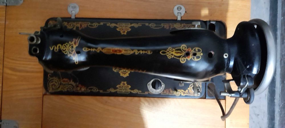 Стара шевна машина