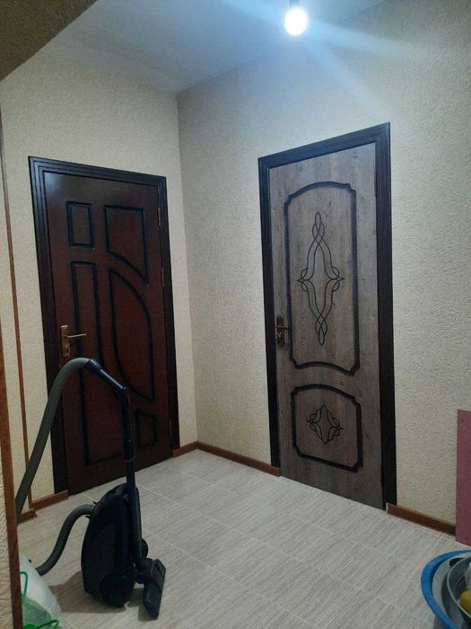 Продается квартира в Яшнабадском районе Тузел в быв.обш. 2-х ком 46м2