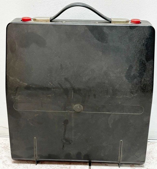 mașină de scris portabilă Robotron Cella anii '70-'80