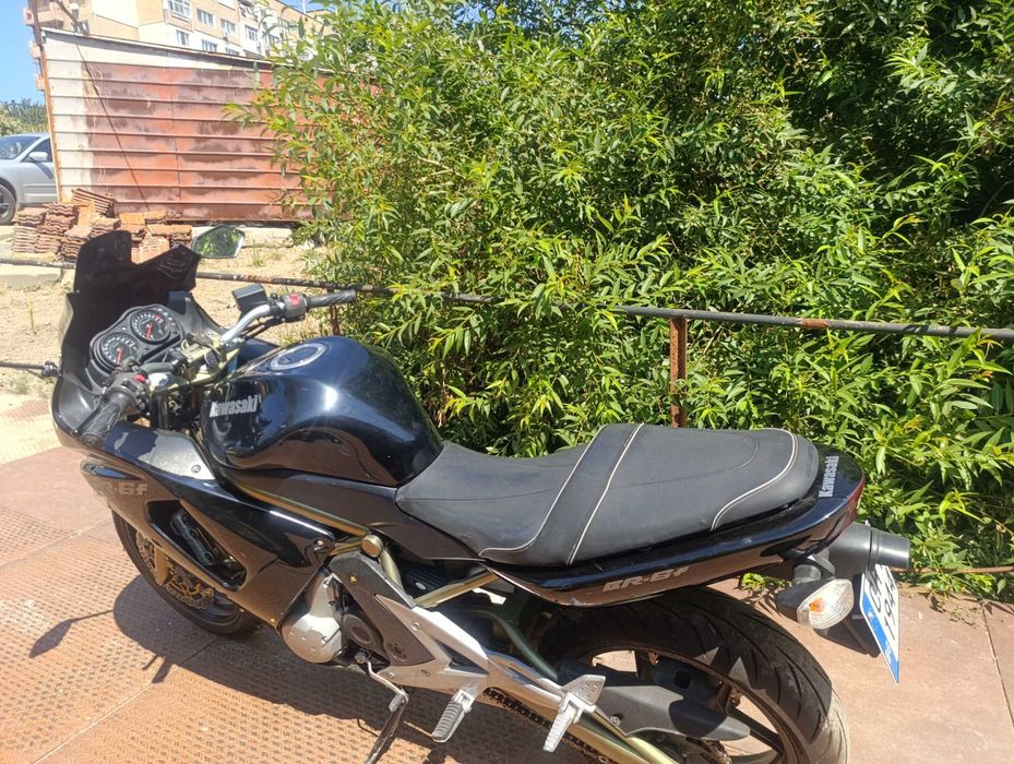 Kawasaki ER-6f 650 cc.