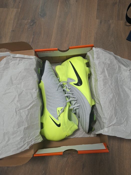 Nike Phantom Luna 2 Pro FG