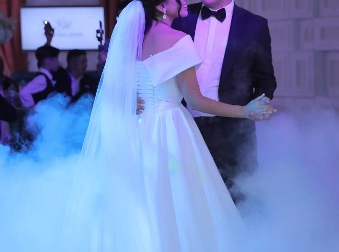 Продаю свадебное платье