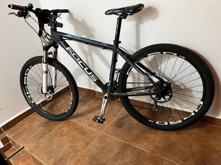 Bicicleta MTB Focus Black Rider - full XT