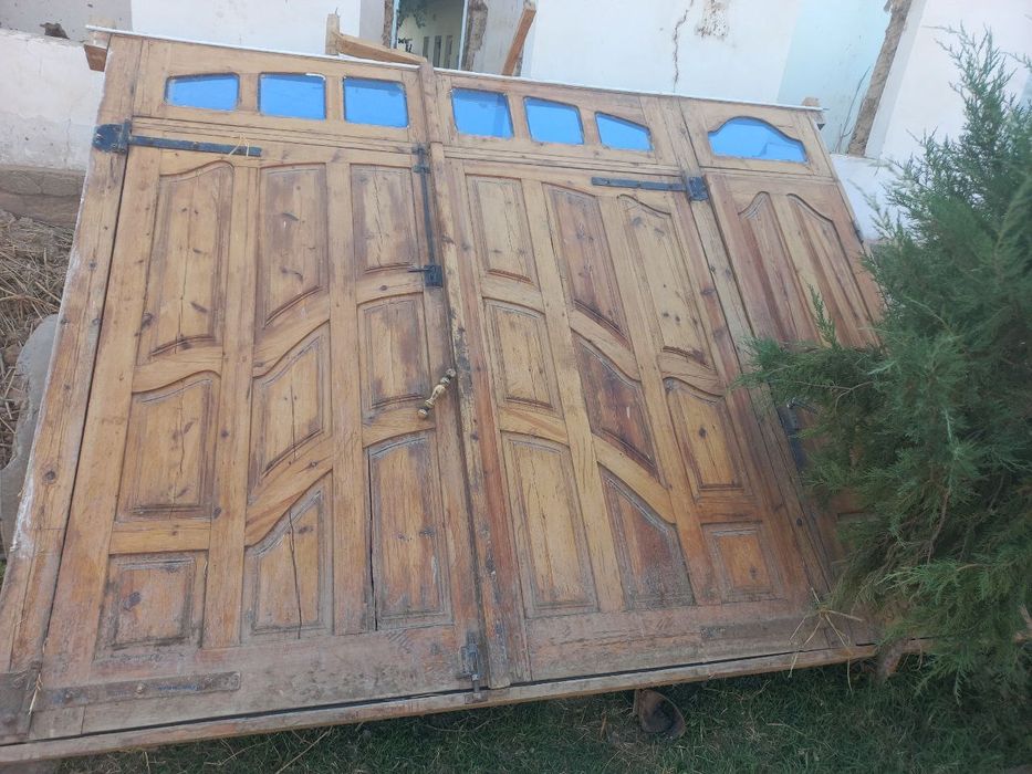 Darvoza / Taxta qalinligi 11 sm